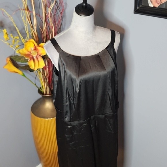 Tahari Tilda Satin Sheath Dress Sleeveless Black Size 18 NWT - Picture 14 of 16